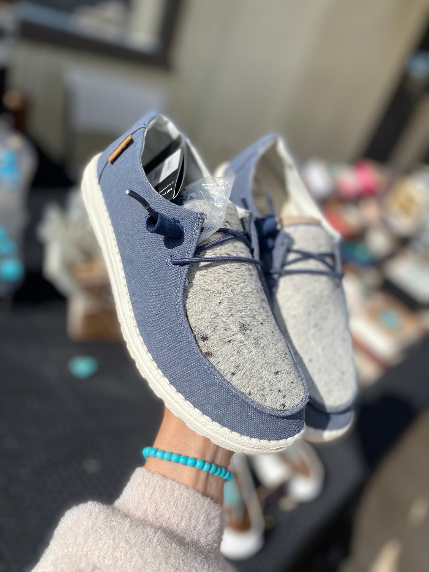 SZ 7 Hey Dudes #302