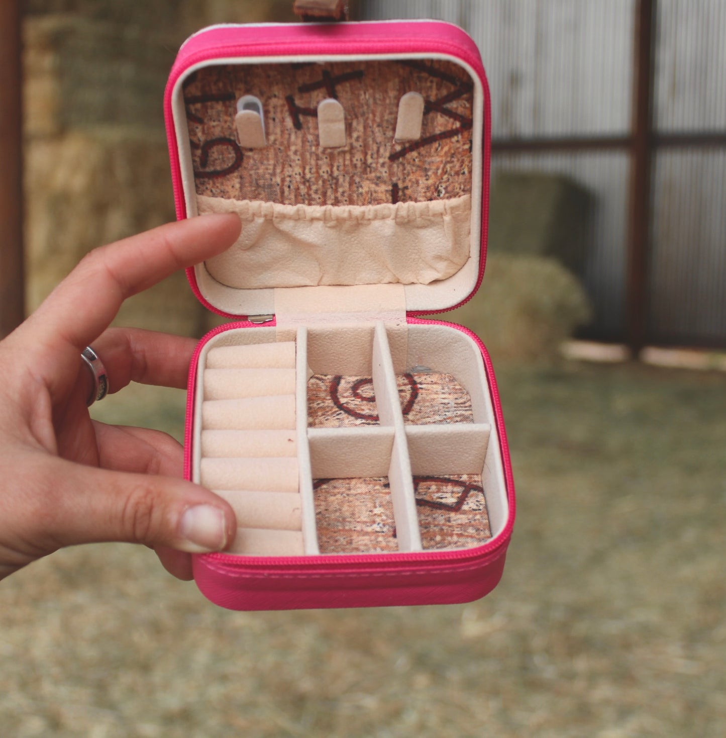 SM Cowgirl Case #204