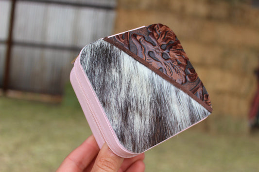 SM Cowgirl Case #2001